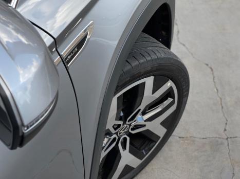 VOLKSWAGEN Taos 1.4 16V 4P FLEX 250 TSI COMFORTLINE AUTOM�TICO, Foto 5