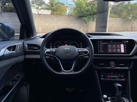 VOLKSWAGEN Taos 1.4 16V 4P FLEX 250 TSI COMFORTLINE AUTOM�TICO, Foto 8