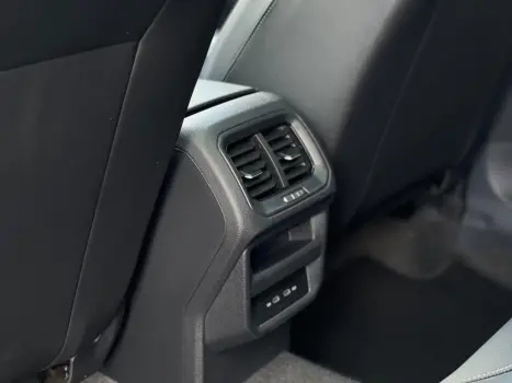 VOLKSWAGEN Taos 1.4 16V 4P FLEX 250 TSI COMFORTLINE AUTOM�TICO, Foto 12