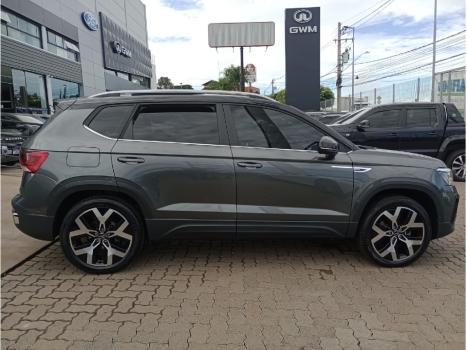 VOLKSWAGEN Taos 1.4 16V 4P FLEX 250 TSI HIGHLINE AUTOM�TICO, Foto 4