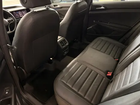 VOLKSWAGEN Taos 1.4 16V 4P FLEX 250 TSI HIGHLINE AUTOM�TICO, Foto 13