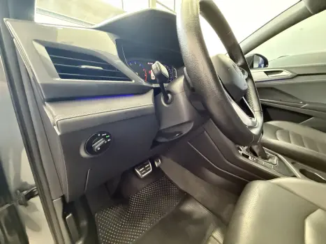 VOLKSWAGEN Taos 1.4 16V 4P FLEX 250 TSI HIGHLINE AUTOM�TICO, Foto 11