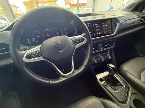 VOLKSWAGEN Taos 1.4 16V 4P FLEX 250 TSI HIGHLINE AUTOM�TICO, Foto 13