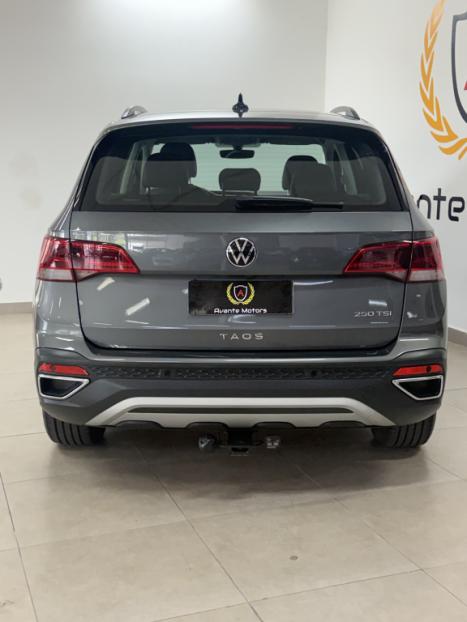 VOLKSWAGEN Taos 1.4 16V 4P FLEX 250 TSI COMFORTLINE AUTOM�TICO, Foto 3