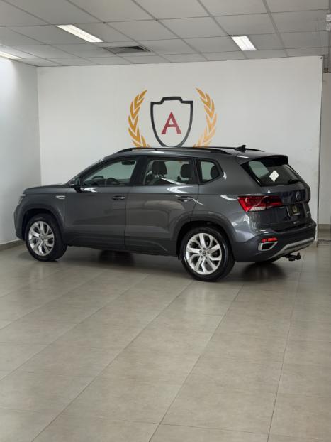 VOLKSWAGEN Taos 1.4 16V 4P FLEX 250 TSI COMFORTLINE AUTOM�TICO, Foto 4