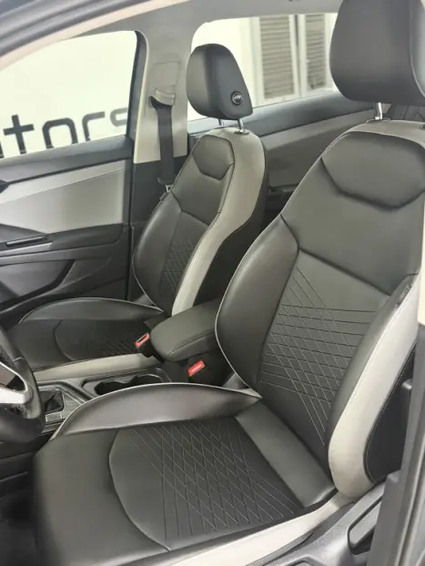 VOLKSWAGEN Taos 1.4 16V 4P FLEX 250 TSI COMFORTLINE AUTOM�TICO, Foto 12