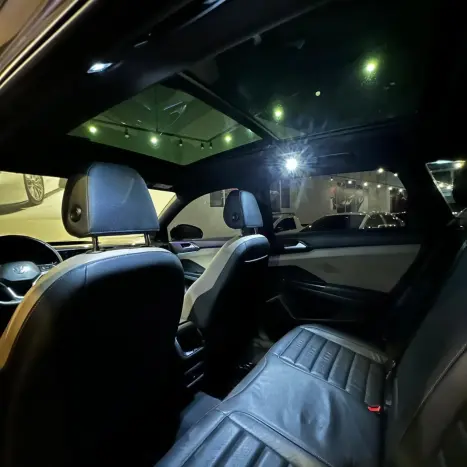 VOLKSWAGEN Taos 1.4 16V 4P FLEX 250 TSI HIGHLINE AUTOM�TICO, Foto 7