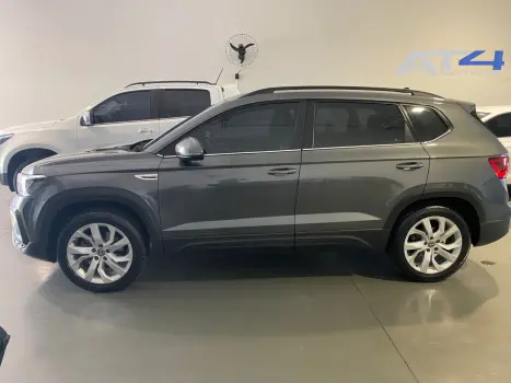 VOLKSWAGEN Taos 1.4 16V 4P FLEX 250 TSI COMFORTLINE AUTOM�TICO, Foto 3
