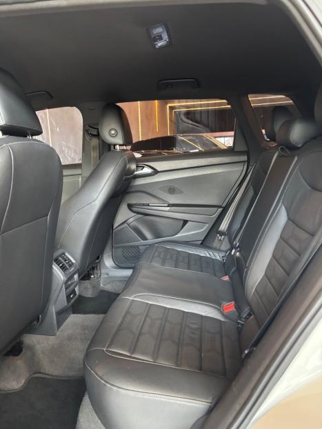 VOLKSWAGEN Taos 1.4 16V 4P FLEX 250 TSI HIGHLINE AUTOM�TICO, Foto 8