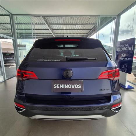VOLKSWAGEN Taos 1.4 16V 4P FLEX 250 TSI HIGHLINE AUTOM�TICO, Foto 5
