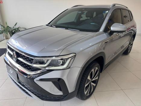 VOLKSWAGEN Taos 1.4 16V 4P FLEX 250 TSI HIGHLINE AUTOM�TICO, Foto 5