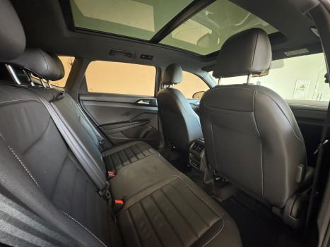 VOLKSWAGEN Taos 1.4 16V 4P FLEX 250 TSI HIGHLINE AUTOM�TICO, Foto 12