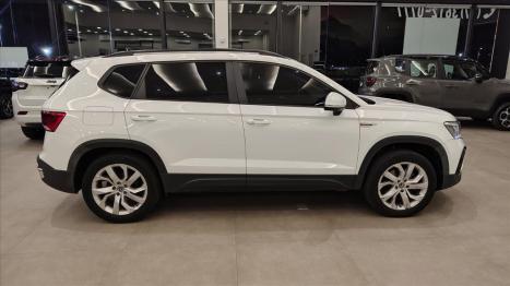 VOLKSWAGEN Taos 1.4 16V 4P FLEX 250 TSI COMFORTLINE AUTOM�TICO, Foto 8