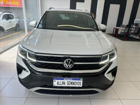 VOLKSWAGEN Taos 1.4 16V 4P FLEX 250 TSI HIGHLINE AUTOM�TICO, Foto 4