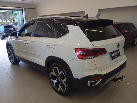 VOLKSWAGEN Taos 1.4 16V 4P FLEX 250 TSI HIGHLINE AUTOM�TICO, Foto 11