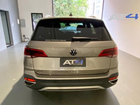 VOLKSWAGEN Taos 1.4 16V 4P FLEX 250 TSI HIGHLINE AUTOM�TICO, Foto 4