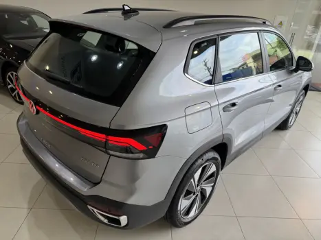 VOLKSWAGEN Taos 1.4 16V 4P FLEX 250 TSI COMFORTLINE AUTOM�TICO, Foto 5