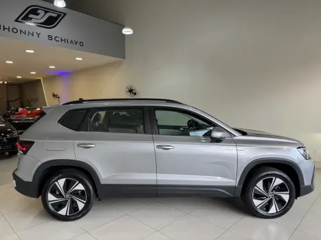 VOLKSWAGEN Taos 1.4 16V 4P FLEX 250 TSI COMFORTLINE AUTOM�TICO, Foto 7