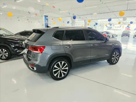 VOLKSWAGEN Taos 1.4 16V 4P FLEX 250 TSI HIGHLINE AUTOM�TICO, Foto 6