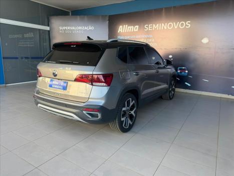 VOLKSWAGEN Taos 1.4 16V 4P FLEX 250 TSI HIGHLINE AUTOM�TICO, Foto 8