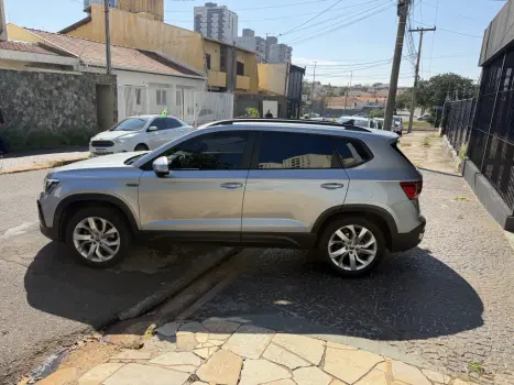 VOLKSWAGEN Taos 1.4 16V 4P FLEX 250 TSI COMFORTLINE AUTOM�TICO, Foto 14