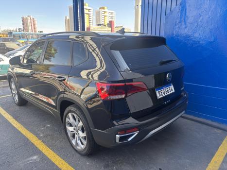 VOLKSWAGEN Taos 1.4 16V 4P FLEX 250 TSI COMFORTLINE AUTOM�TICO, Foto 3