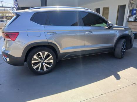 VOLKSWAGEN Taos 1.4 16V 4P FLEX 250 TSI HIGHLINE AUTOM�TICO, Foto 3