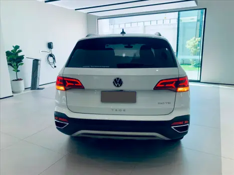 VOLKSWAGEN Taos 1.4 16V 4P FLEX 250 TSI COMFORTLINE AUTOMÁTICO, Foto 10