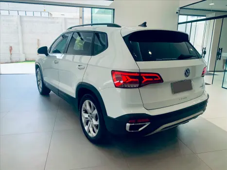 VOLKSWAGEN Taos 1.4 16V 4P FLEX 250 TSI COMFORTLINE AUTOMÁTICO, Foto 11