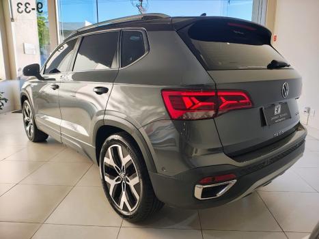 VOLKSWAGEN Taos 1.4 16V 4P FLEX 250 TSI HIGHLINE AUTOMÁTICO, Foto 11