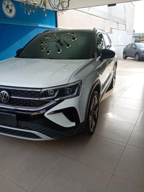 VOLKSWAGEN Taos 1.4 16V 4P FLEX 250 TSI HIGHLINE AUTOMÁTICO, Foto 2