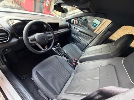 VOLKSWAGEN Tera 1.0 12V 4P 170 TSI HIGH AUTOM�TICO, Foto 8