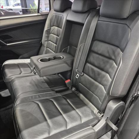 VOLKSWAGEN Tiguan 1.4 250 TSI TOTAL FLEX ALLSPACE COMFORTLINE TURBO AUTOMTICO TIPTRONIC, Foto 16