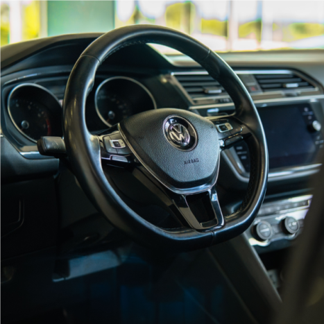 VOLKSWAGEN Tiguan 1.4 250 TSI TOTAL FLEX ALLSPACE COMFORTLINE TURBO AUTOMTICO TIPTRONIC, Foto 8