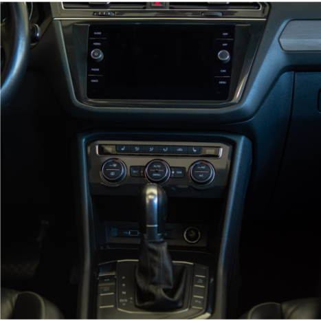 VOLKSWAGEN Tiguan 1.4 250 TSI TOTAL FLEX ALLSPACE COMFORTLINE TURBO AUTOMTICO TIPTRONIC, Foto 9