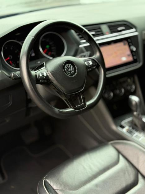 VOLKSWAGEN Tiguan 1.4 250 TSI TOTAL FLEX ALLSPACE COMFORTLINE TURBO AUTOMTICO TIPTRONIC, Foto 7