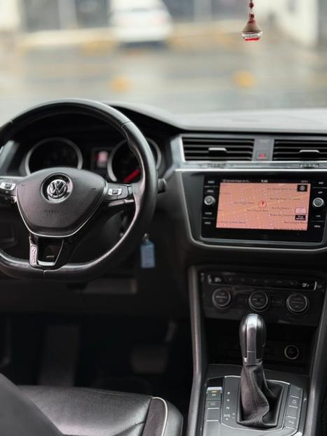 VOLKSWAGEN Tiguan 1.4 250 TSI TOTAL FLEX ALLSPACE COMFORTLINE TURBO AUTOMTICO TIPTRONIC, Foto 15