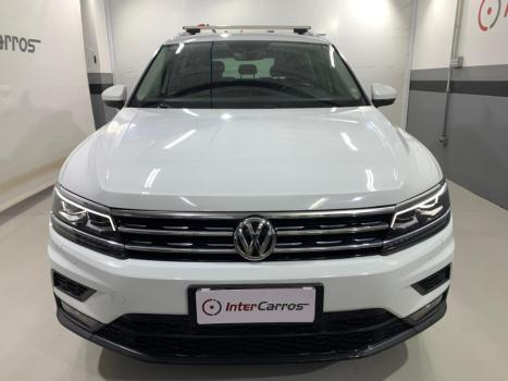 VOLKSWAGEN Tiguan 1.4 250 TSI TOTAL FLEX ALLSPACE COMFORTLINE TURBO AUTOM�TICO TIPTRONIC, Foto 2