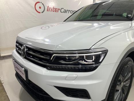 VOLKSWAGEN Tiguan 1.4 250 TSI TOTAL FLEX ALLSPACE COMFORTLINE TURBO AUTOM�TICO TIPTRONIC, Foto 7