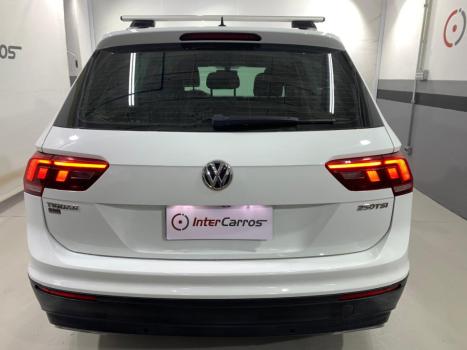 VOLKSWAGEN Tiguan 1.4 250 TSI TOTAL FLEX ALLSPACE COMFORTLINE TURBO AUTOM�TICO TIPTRONIC, Foto 9