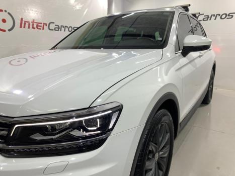 VOLKSWAGEN Tiguan 1.4 250 TSI TOTAL FLEX ALLSPACE COMFORTLINE TURBO AUTOM�TICO TIPTRONIC, Foto 10