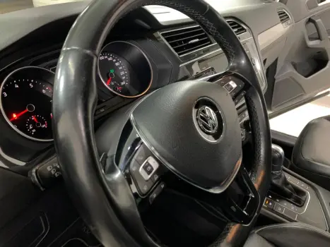 VOLKSWAGEN Tiguan 1.4 250 TSI TOTAL FLEX ALLSPACE COMFORTLINE TURBO AUTOM�TICO TIPTRONIC, Foto 22