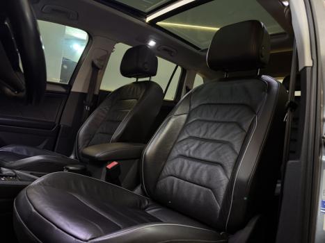VOLKSWAGEN Tiguan 1.4 250 TSI TOTAL FLEX ALLSPACE COMFORTLINE TURBO AUTOM�TICO TIPTRONIC, Foto 20