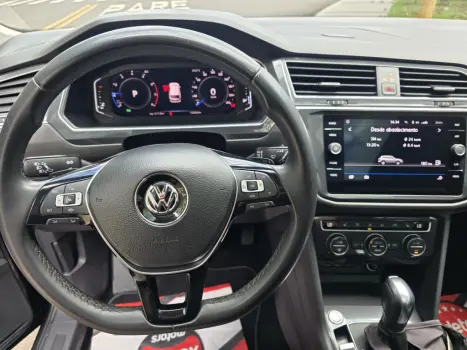 VOLKSWAGEN Tiguan 1.4 16V 4P TSI 250 FLEX TURBO COMFORTLINE AUTOM�TICO, Foto 5