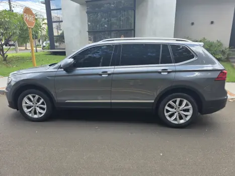 VOLKSWAGEN Tiguan 1.4 16V 4P TSI 250 FLEX TURBO COMFORTLINE AUTOM�TICO, Foto 6