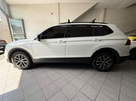VOLKSWAGEN Tiguan 1.4 250 TSI TOTAL FLEX ALLSPACE TURBO AUTOM�TICO TIPTRONIC, Foto 4