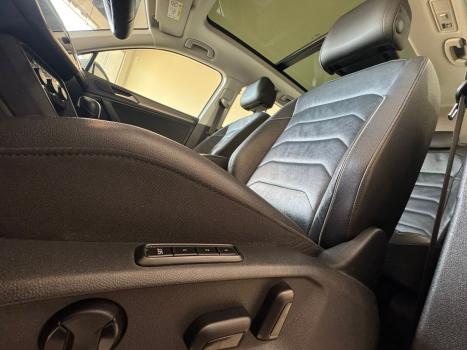 VOLKSWAGEN Tiguan 1.4 250 TSI TOTAL FLEX ALLSPACE COMFORTLINE TURBO AUTOM�TICO TIPTRONIC, Foto 14