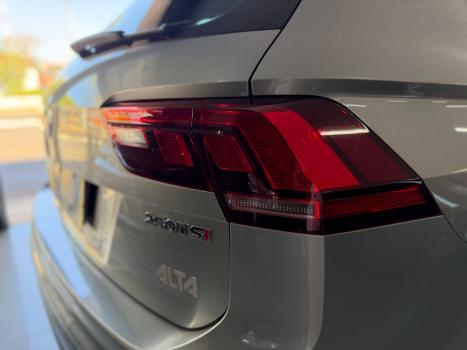 VOLKSWAGEN Tiguan 1.4 250 TSI TOTAL FLEX ALLSPACE TURBO AUTOM�TICO TIPTRONIC, Foto 7