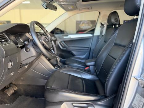 VOLKSWAGEN Tiguan 1.4 250 TSI TOTAL FLEX ALLSPACE TURBO AUTOM�TICO TIPTRONIC, Foto 11
