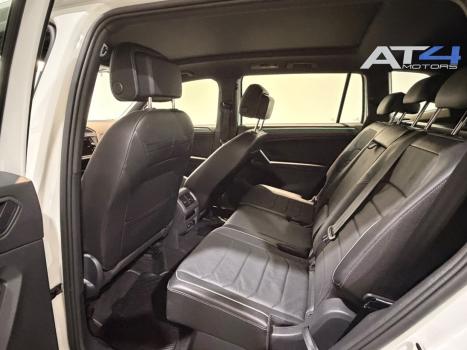 VOLKSWAGEN Tiguan 1.4 250 TSI TOTAL FLEX ALLSPACE COMFORTLINE TURBO AUTOM�TICO TIPTRONIC, Foto 8